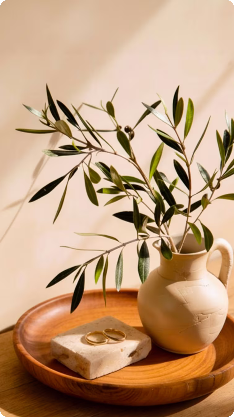 Digitale Einladung vs. Papier — Was ist besser für eure Hochzeit?